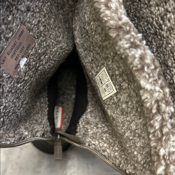 Hunter Tisha Lug Sole Waterproof Snow Boots Size 9 - Picture 7 of 9